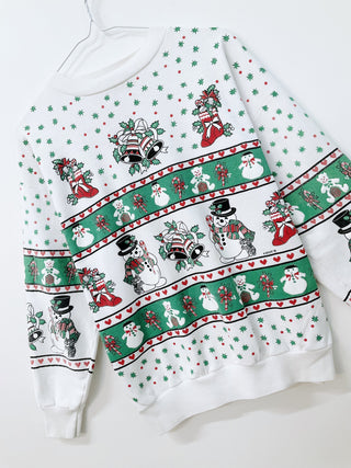 GOAT Vintage White Christmas Pattern Sweatshirt    Sweatshirts  - Vintage, Y2K and Upcycled Apparel