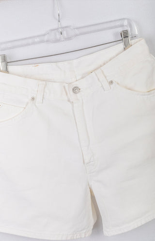 GOAT Vintage Levi's White Dad Shorts    Shorts  - Vintage, Y2K and Upcycled Apparel