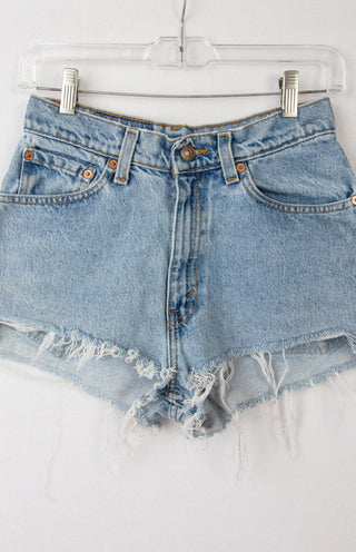 GOAT Vintage Levi's 512 Shorts    Shorts  - Vintage, Y2K and Upcycled Apparel