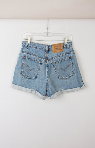 GOAT Vintage Levi's 910 Shorts    Shorts  - Vintage, Y2K and Upcycled Apparel