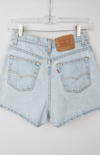GOAT Vintage Levi's 512 Shorts    Shorts  - Vintage, Y2K and Upcycled Apparel
