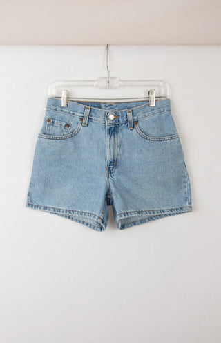 GOAT Vintage Levi's Mom Shorts    Shorts  - Vintage, Y2K and Upcycled Apparel