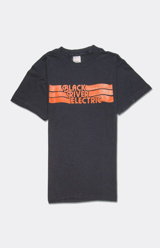 GOAT Vintage Black River Tee    T-shirt  - Vintage, Y2K and Upcycled Apparel
