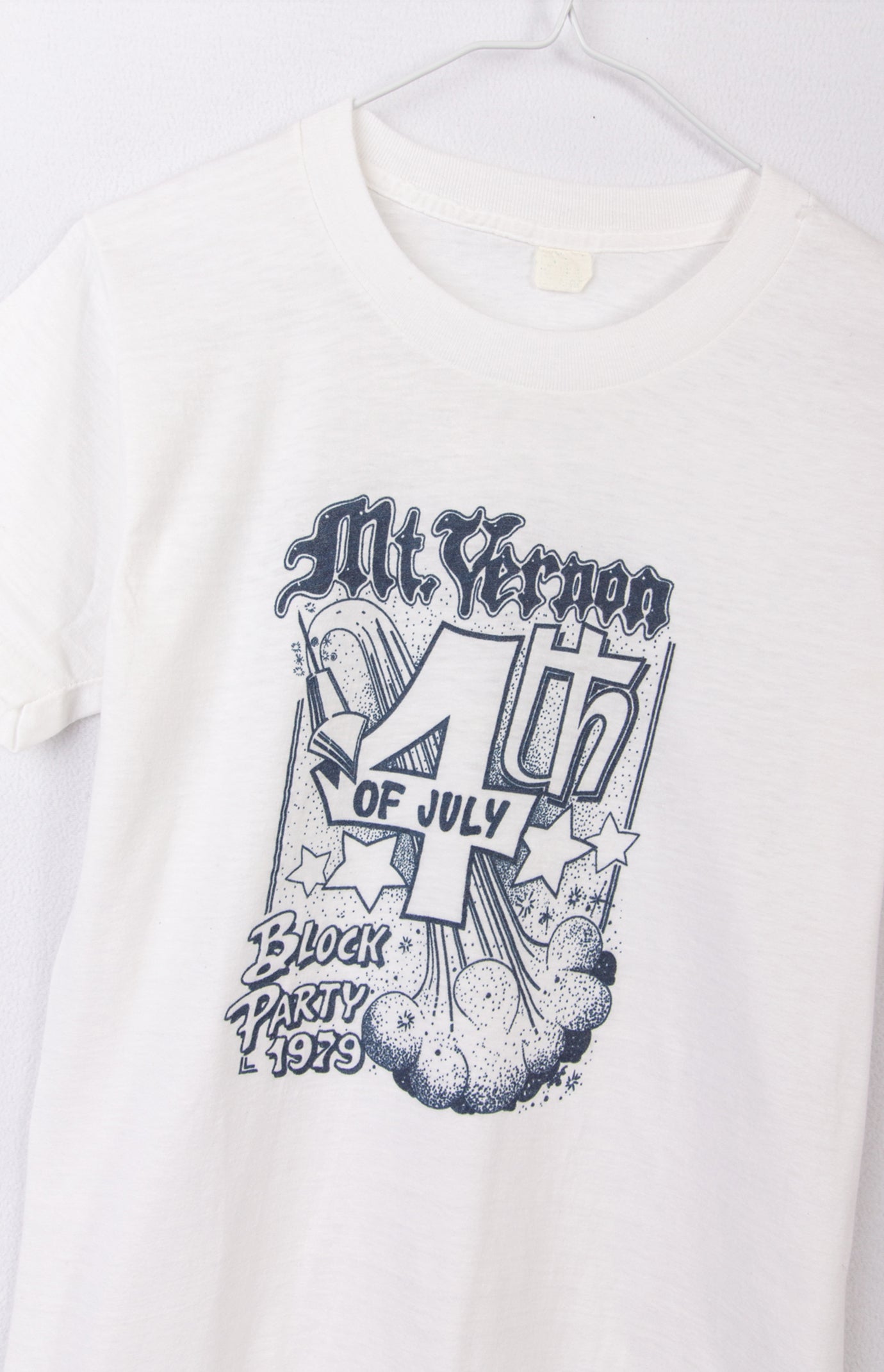 GOAT Vintage 4th of July Tee T-shirt - Vintage, Y2K and Upcycled Apparel